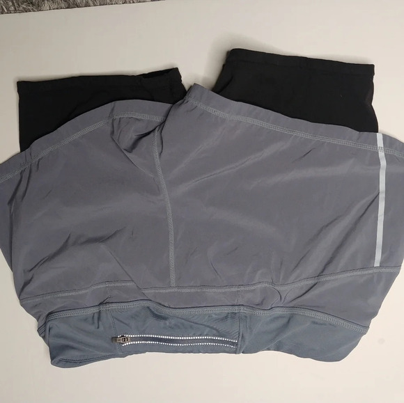 Athleta Running 2 in 1 Pulse Athletic Shorts S - Picture 3 of 5